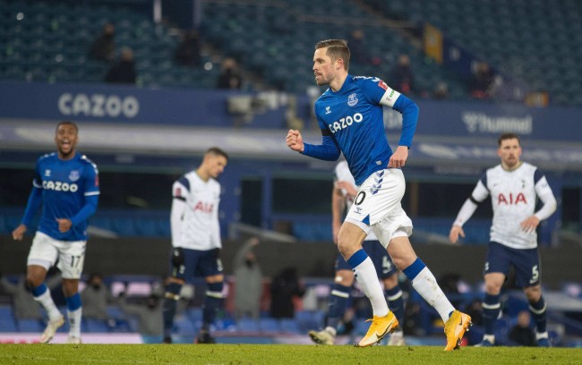 具策略性的 具策略性的